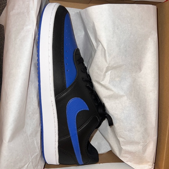 Nike Other - Men’s Size 11.5 Nike Court Vision Lo